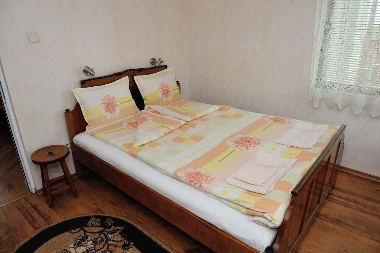 The House Of Petar Levski Berkovica Esterno foto